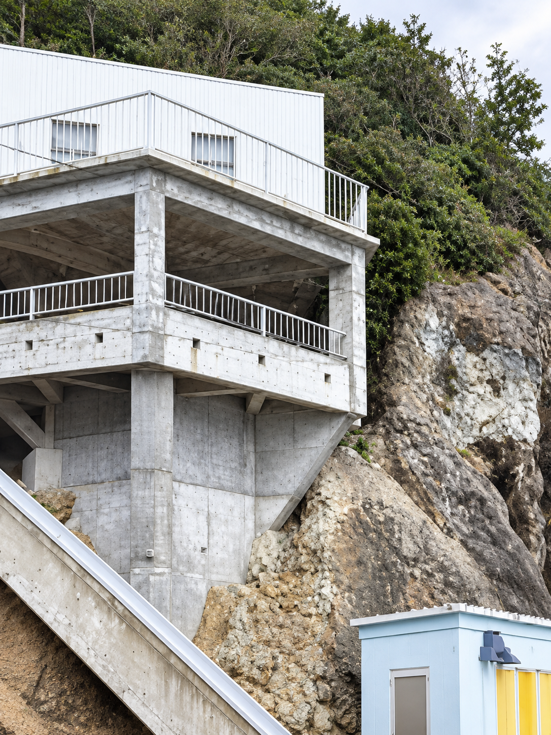 南伊豆町中木海岸の対象建物